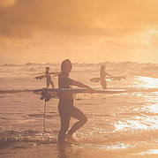 Cours de surf au coucher du soleil à La Pared