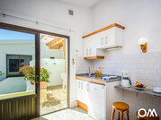 petite cuisine et terrasse