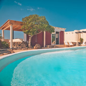 Surf Villa La Pared, Bungalow avec piscine